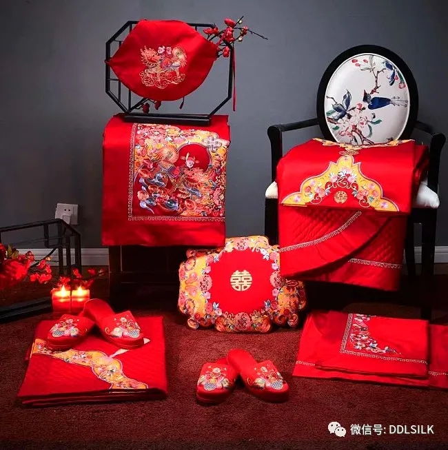 点击新窗口打开大图
