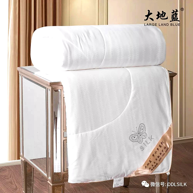 点击新窗口打开大图
