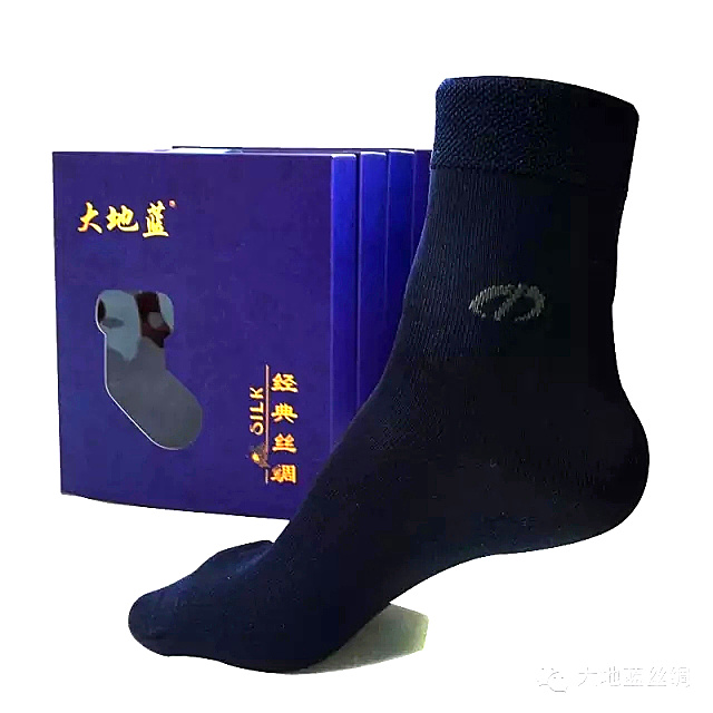 点击新窗口打开大图